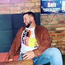 Andrew Sharretts - comedian