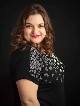 Amber Phillips - comedian