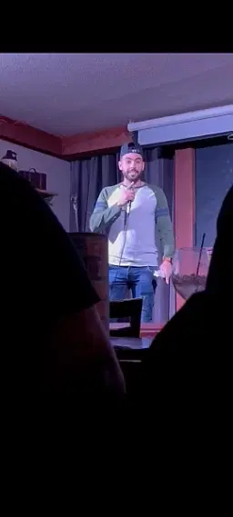Aziz Zerrouki - comedian