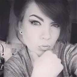 Caitlin Hunt - comedian