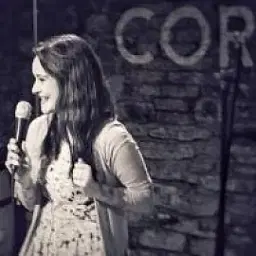coral Halliwell - comedian