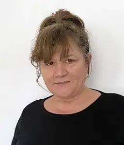 Elena Tibrea - comedian