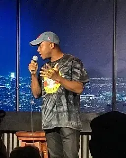 FreddieAmadi - comedian