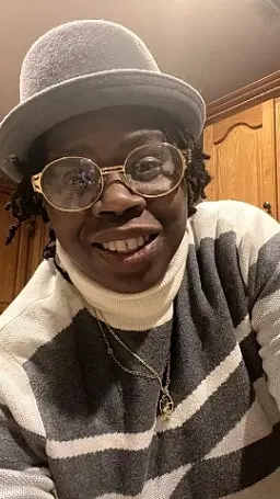 Gabby Valentino - comedian
