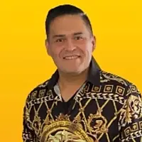 Henry.Comedian.Rodriguez