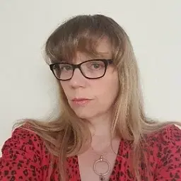 Jo Wakefield  - comedian