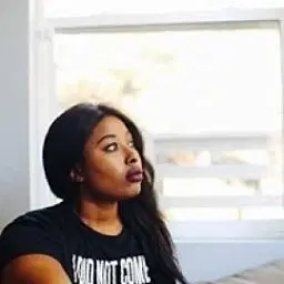 Katrina Davis - comedian