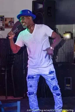 Kyle OL Head Johnson - comedian