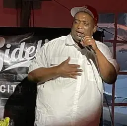 Maurice  - comedian