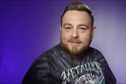 Mike Benavides - comedian