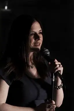 Miki Hughes - comedian