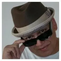Rudy Ruiz - comedian