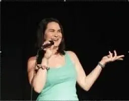 Sarah Albritton - comedian