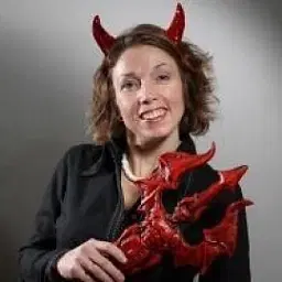 Sarah Archer - comedian