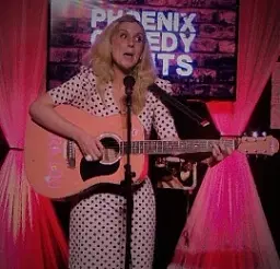 Sara Lou Aston - comedian