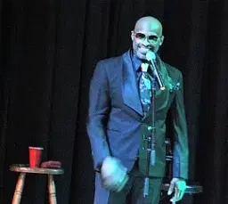 SEE LOWE - comedian
