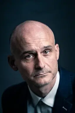 Simon Ambrose Brown - comedian
