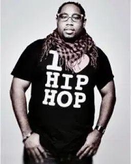 Tai The COMEDYBAWSE - comedian