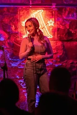Talie Perry - comedian