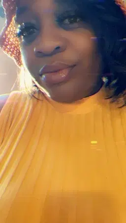 Tawanna Buchanan - comedian