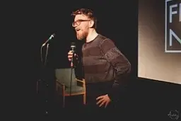 Thom Bee - comedian