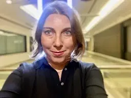 Victoria Kozel - comedian