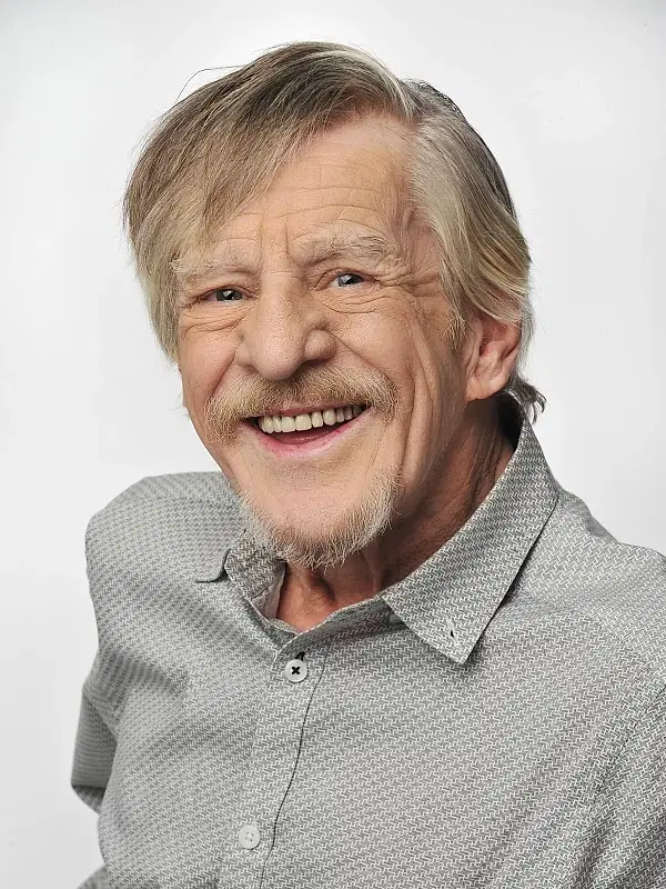 Bob Nairn photo