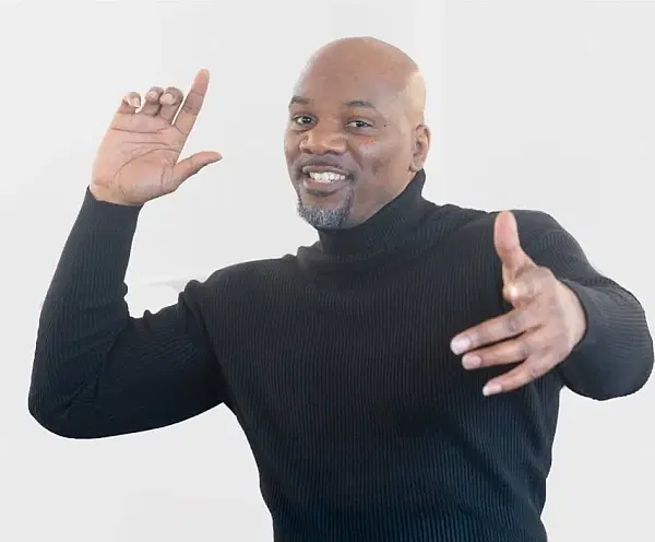 Comedian Mario Hodge photo