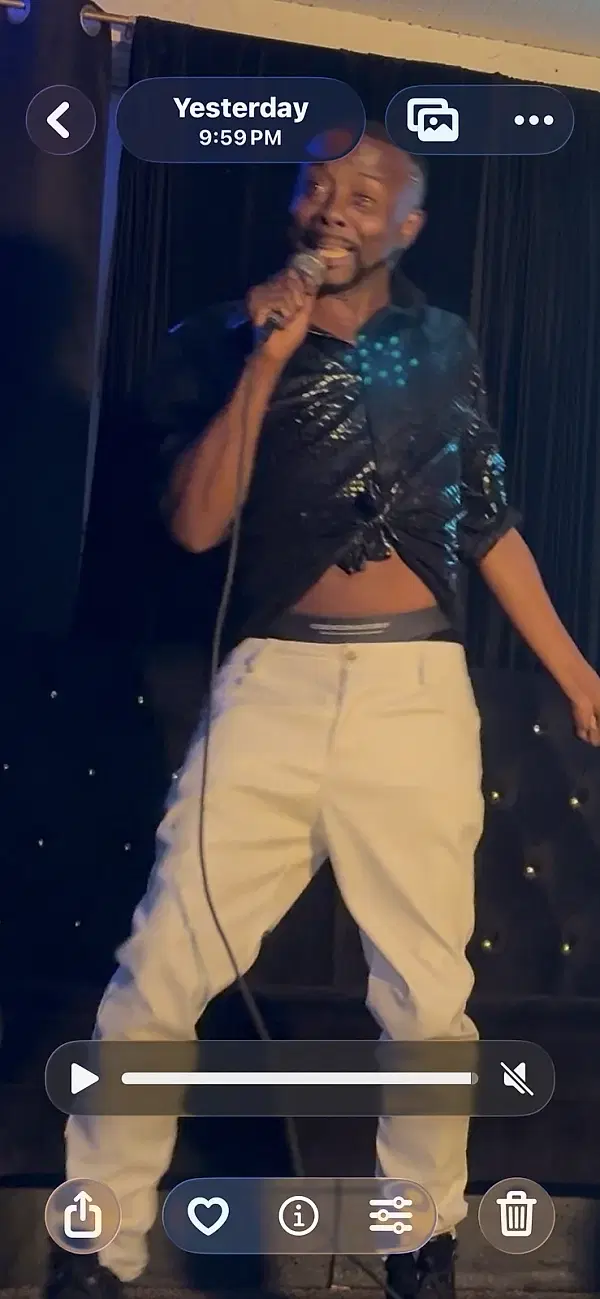 COMEDIAN JAMES DEVON photo