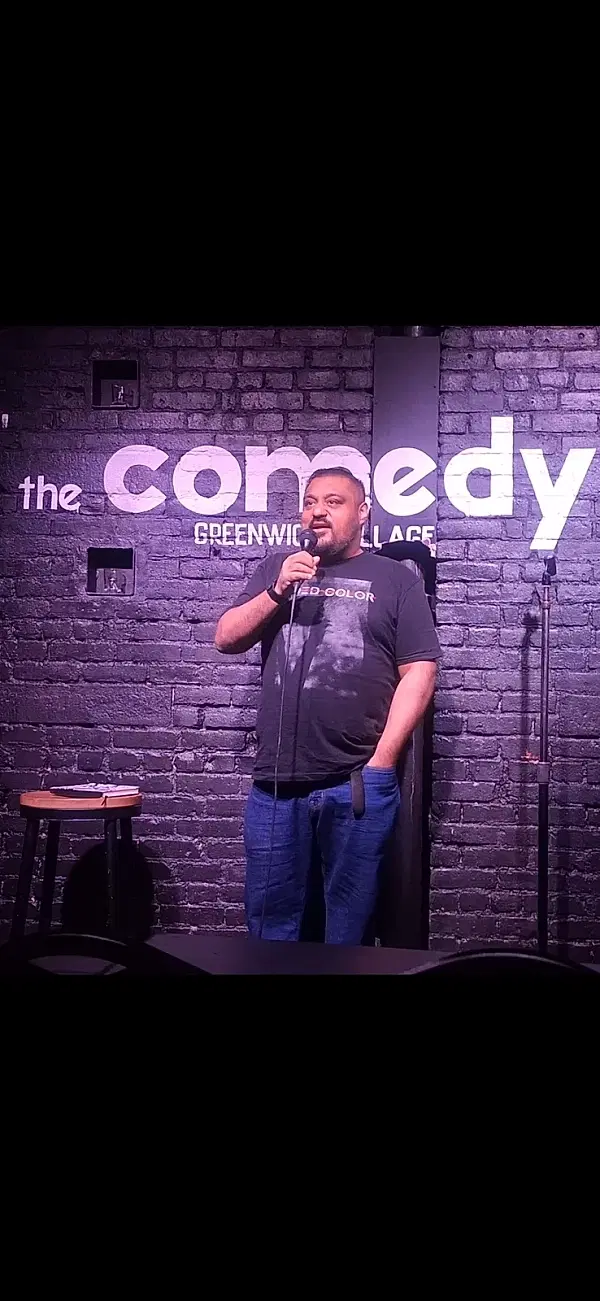 Louie Bee photo